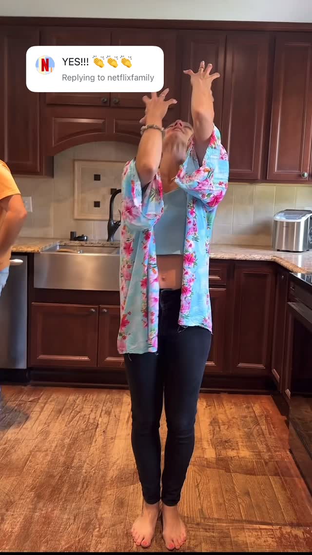 Instagram post by @gustavokrystaldanceofficial for Netflix Family. Caption reads: Hi @netflixfamily Dedicated mom and dad....