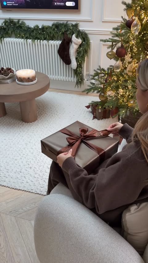 Instagram post by @_smithhome for Bedsure Home. Caption reads: [...] ultra-soft electric blanket from....