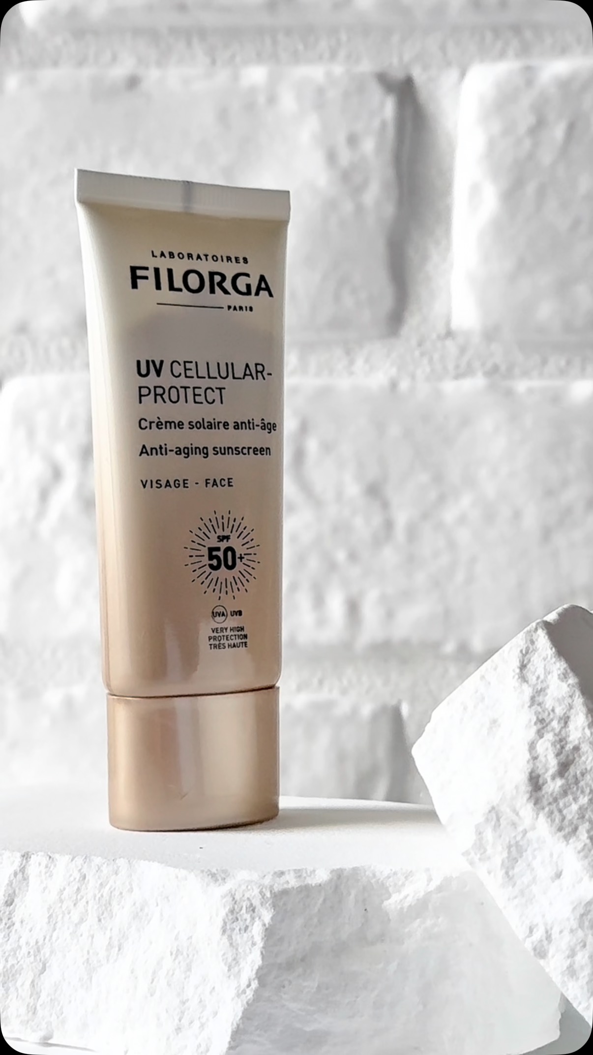 Instagram post by @faeryenne for Influenster. Caption reads: 💫Filorga 💫

Collaboration commerciale 

Focus....