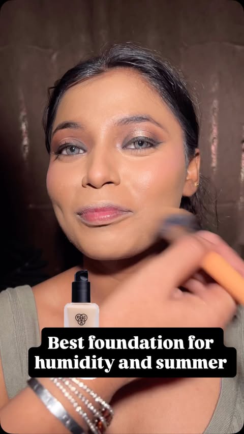 Instagram post by @makeuphouseofkaavi22 for LOVE, TC. Caption reads: [...] and humidity @paccosmetics_ @shopaarel....