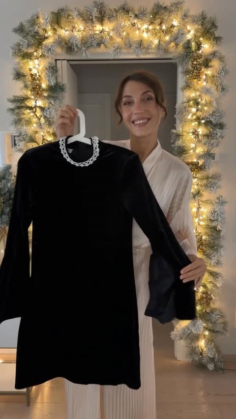 Instagram post by @cristinasurdu for Bonprix. Caption reads: ADV | 1,2,3 @bonprix look 🎄? To make everyone....