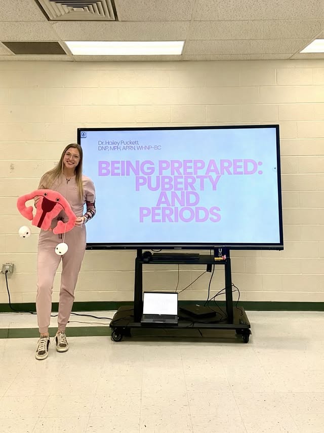 Instagram post by @haileypthenp for Fabletics. Caption reads: [...] Teaching the youth in the new....