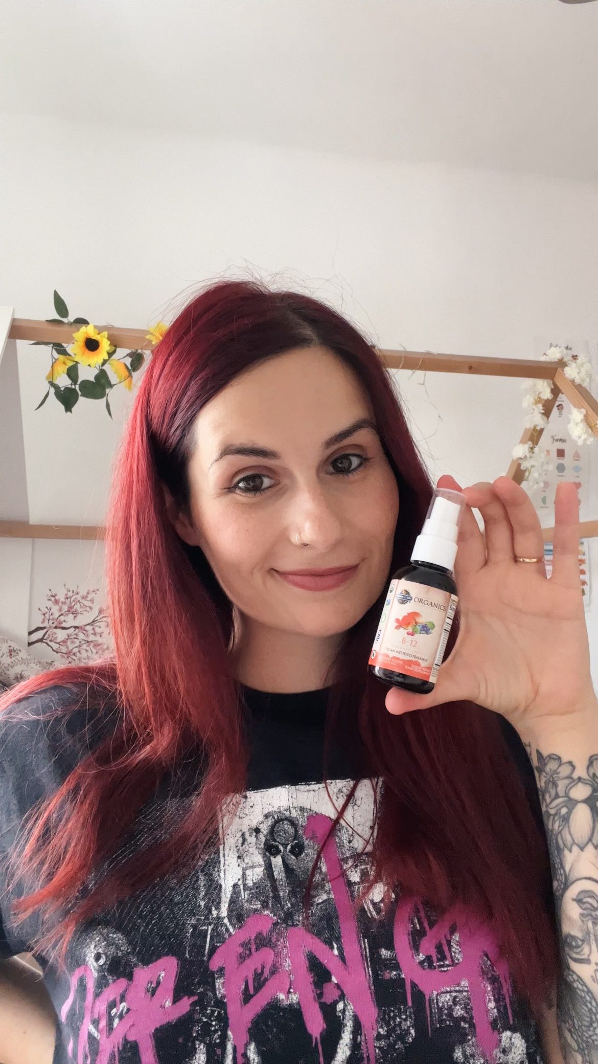 Instagram post by @mimamivegana for iHerb. Caption reads: Si eres vegana o vegetariana, esto te....