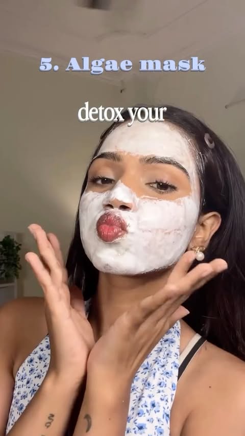 Instagram post by @kaajal.sharmaaa for Ozone Ayurvedics. Caption reads: Another skill added to my resume😉🌻 Use my coupon....