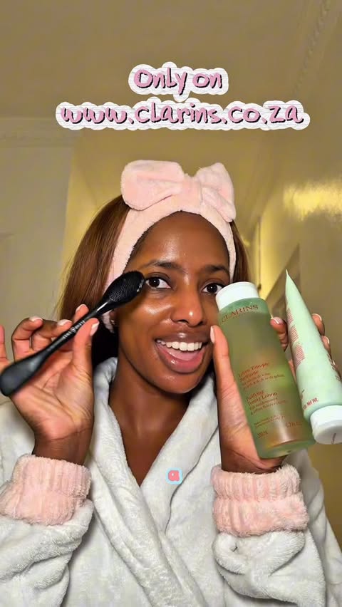 Instagram post by @allthingsbysihle for Clarins. Caption reads: [...] cleansing tool into my routine with my....