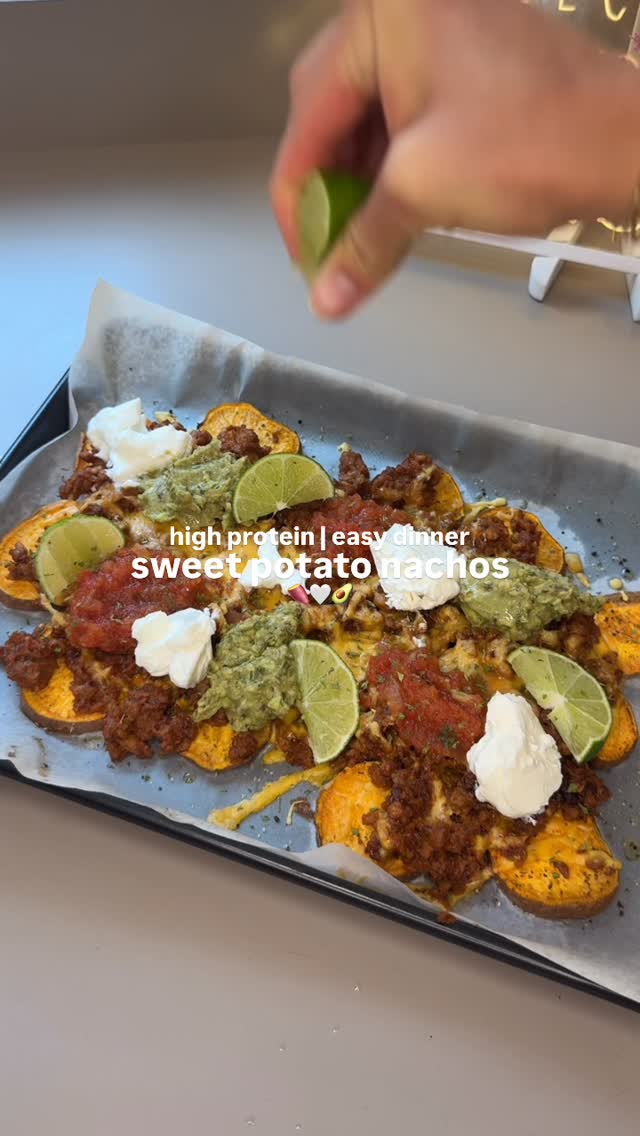 Instagram post by @_proteinprincesss for Beyond Meat. Caption reads: My freshman year self would be so jealous of these....