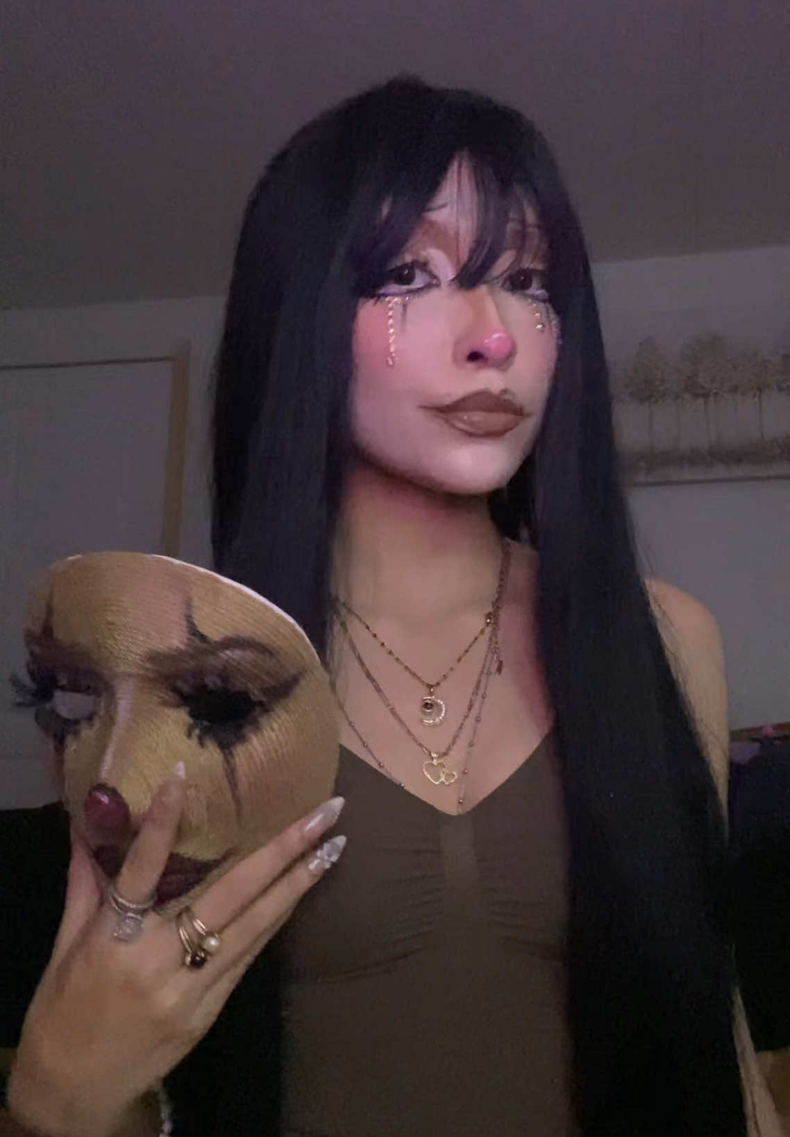 TikTok post by @es.yis for Feelingirl. Caption reads: [...] now cry later 🎭 || body suit from....