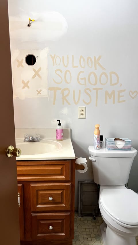 Instagram post by @abbiekonnick for Rocket Mortgage. Caption reads: #ad in Partnership with Rocket

Lotsss of house....