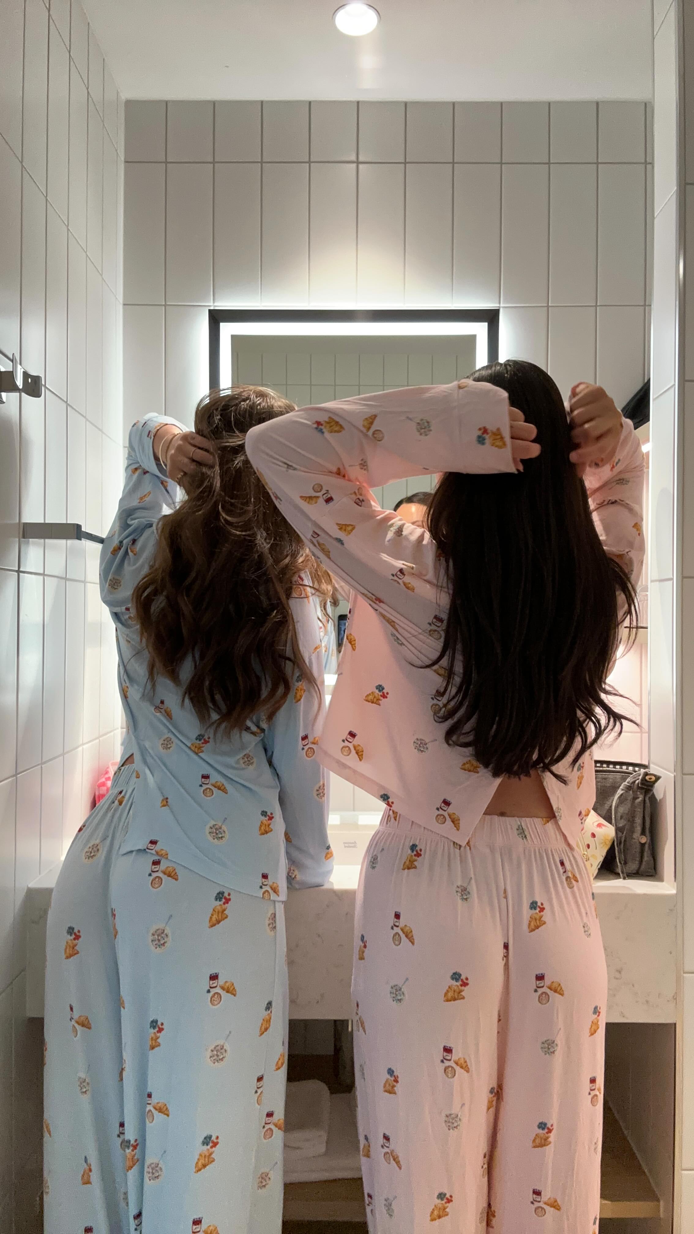 Instagram post by @oliviamescia for Gillette Venus. Caption reads: I love self-care nights even more now....