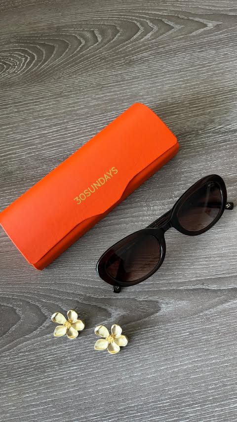 Instagram post by @danahalansarii for eyewa. Caption reads: @eyewa EOY sale is up to 70% off!
& you can use....