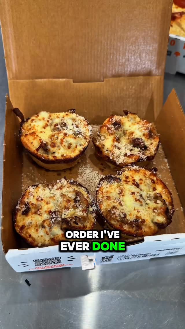 Instagram post by @travelingfoodieguyde for Little Caesars. Caption reads: 🍕THEY’RE GIVING AWAY FREE PIZZA AND CRAZY BREAD!....