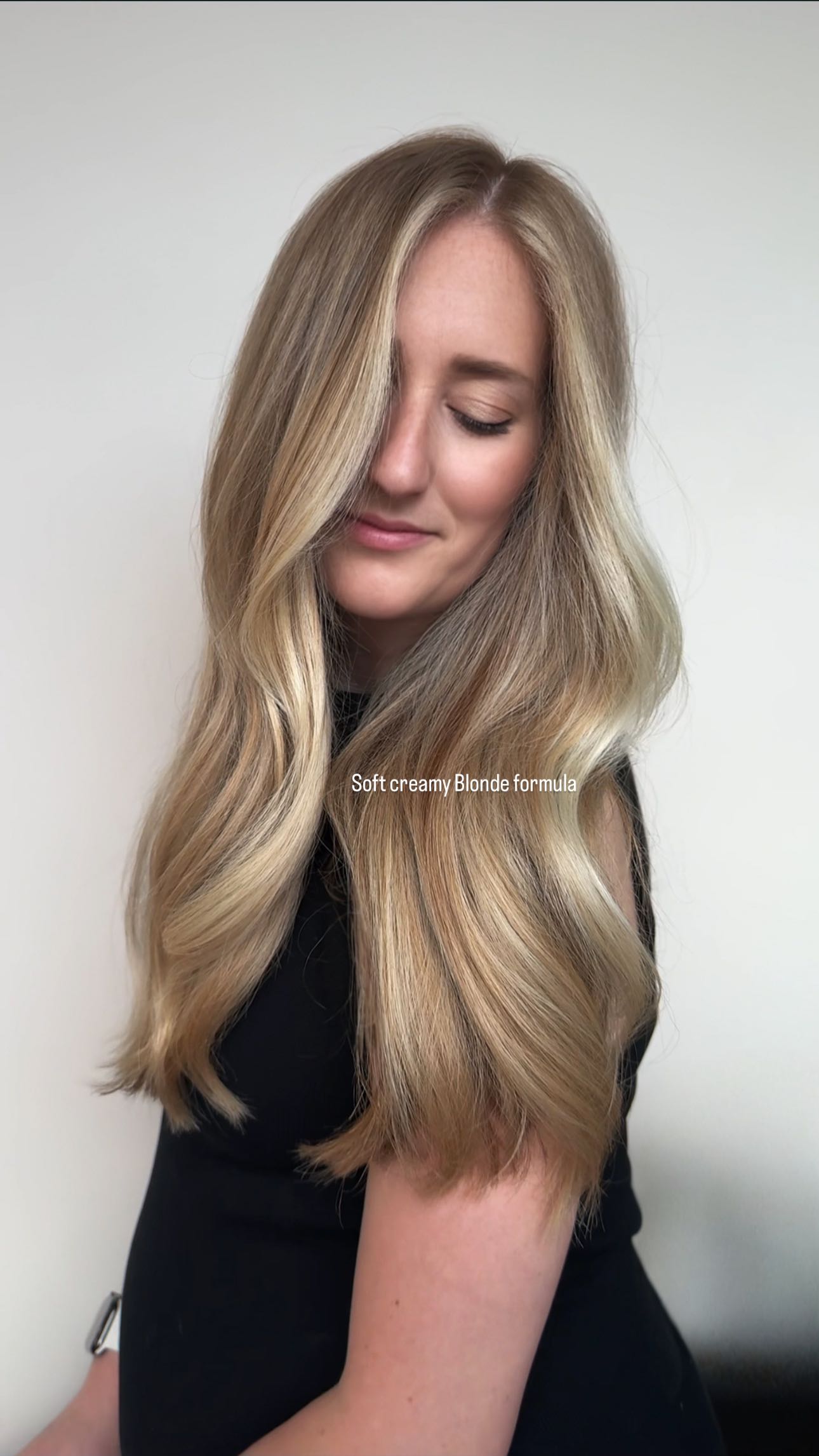 Instagram post by @hairbylisamathews for Redken. Caption reads: Vanilla Chai Blonde ☕️ 

l’ve been challenging....