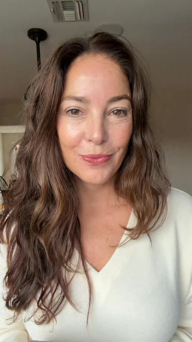 Instagram post by @kara_a_mendelsohn for Crown Affair. Caption reads: @crownaffair is on sale and this never happens! If....