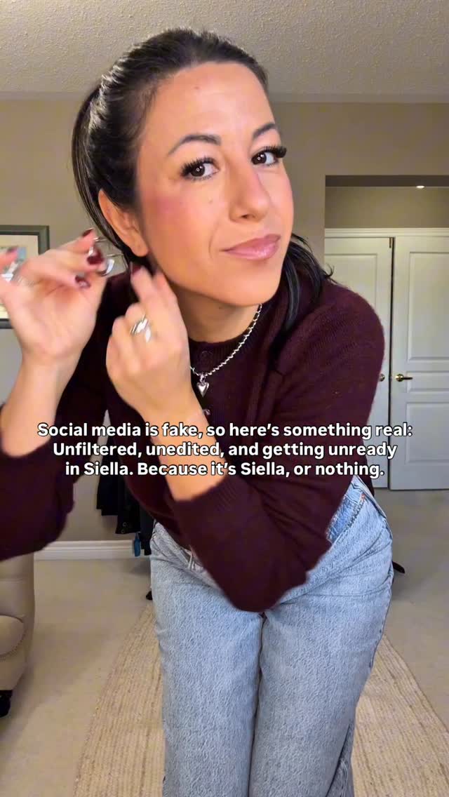 Instagram post by @claudiaaguzzo for Siella. Caption reads: Fall in love again and again with @wearsiella....