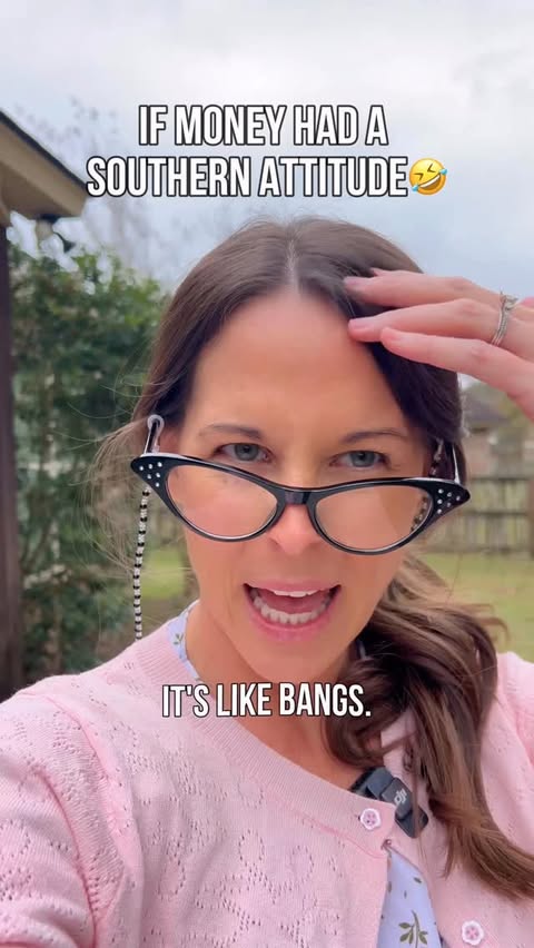 Instagram post by @ezsnb for Acorns. Caption reads: [...] forget it, let it grow. 🌱 

Download Acorns....