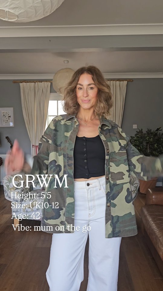 Instagram post by @christinadaydreams for Aspiga. Caption reads: Mums! We want to feel good in our clothes but also....