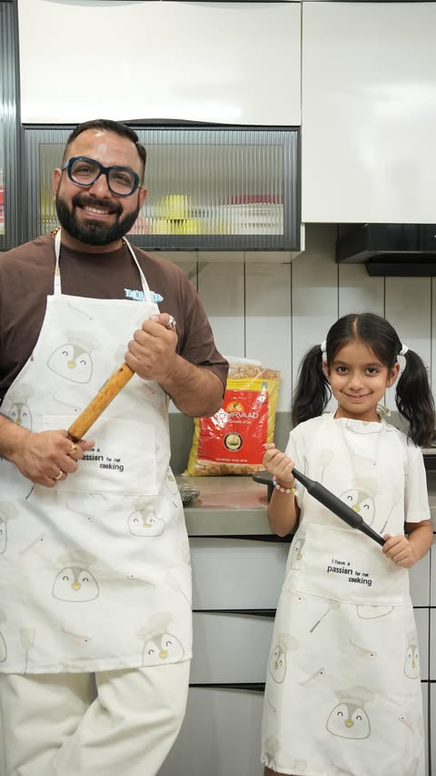 Instagram post by @mommyadventures_with_raahat for Aashirvaad. Caption reads: Ghar ki kitchen, thoda masti, thoda competition…....