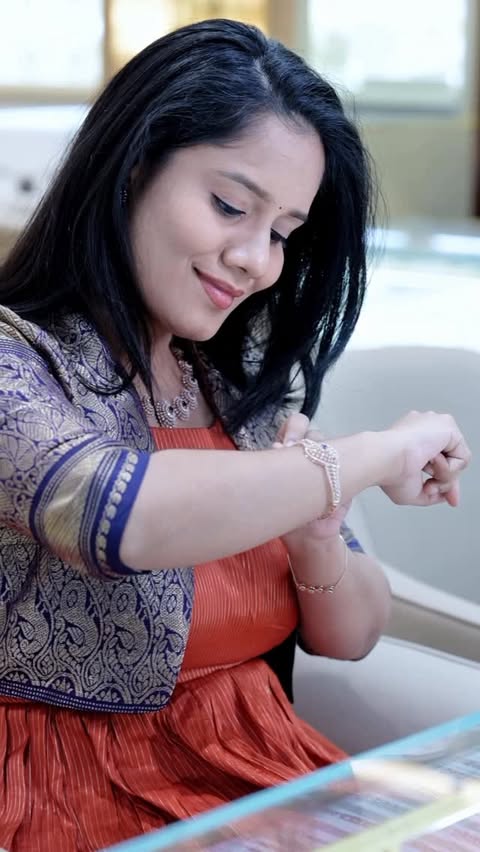 Instagram post by @sharmila_raviraj for Joyalukkas. Caption reads: Shopping at @joyalukkas now comes with a....