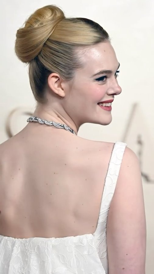 Instagram post by @erinayanianmonroe for Shutterstock. Caption reads: Elle Fanning (@ellefanning) is picture perfect at....