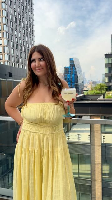 Instagram post by @mandy for Bombay Sapphire. Caption reads: Say hello to your new favorite summer cocktail:....