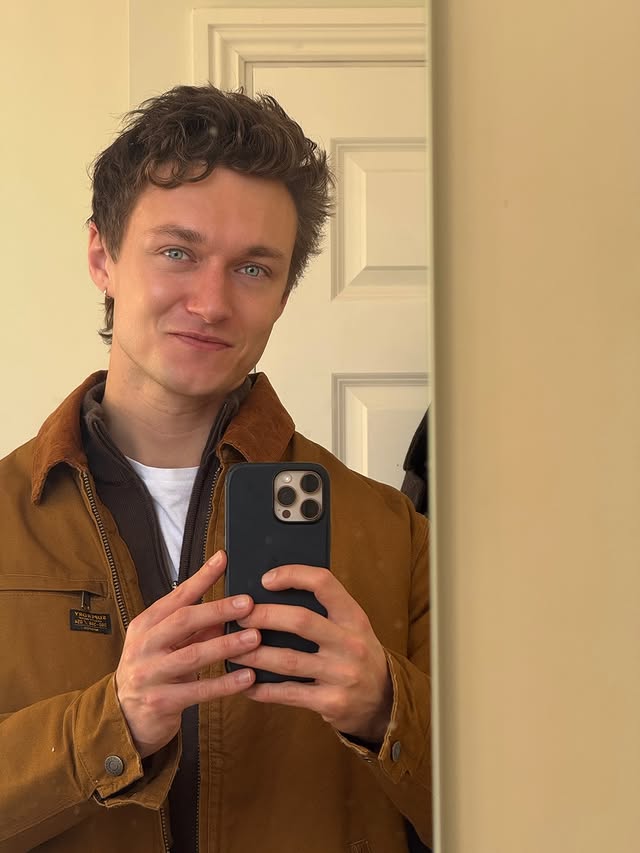 Instagram post by @hazosterfield for Superdry. Caption reads: How your email finds me. 
@superdry #november....