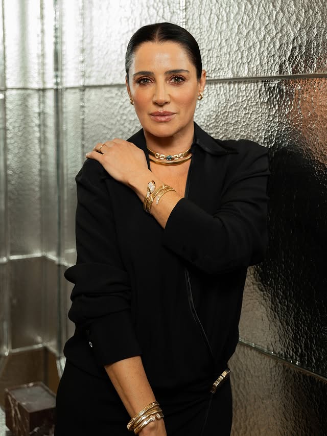 Instagram post by @luisaranieriofficial for BVLGARI. Caption reads: Milano, @bvlgari e un cielo stellato. #Adv.