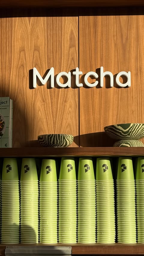 Instagram post by @karo.couture for Soeur. Caption reads: Simple one today🤗
I keep getting DMs about links,....