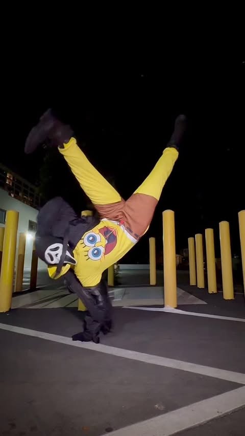 Instagram post by @ghostfacepapii for Paramount Pictures. Caption reads: Grahh! #SpongebobMovie: Search for SquarePants is....