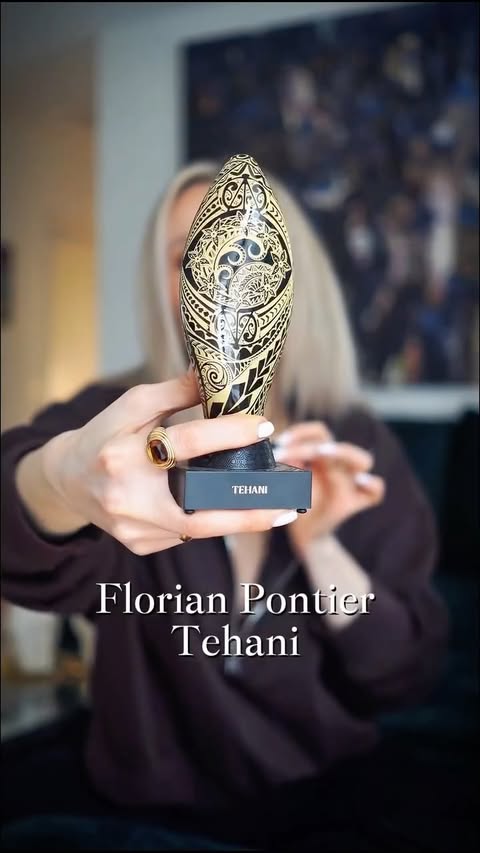Instagram post by an influencer for Florian Pontier. Caption reads: parfümanzeige markennennung• Vanille Overload aber....