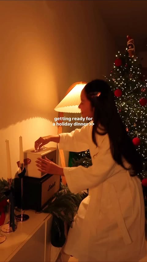 Instagram post by @sabrina.uyenluu for NUXE. Caption reads: [...] the glimmers and shimmers that excite my....