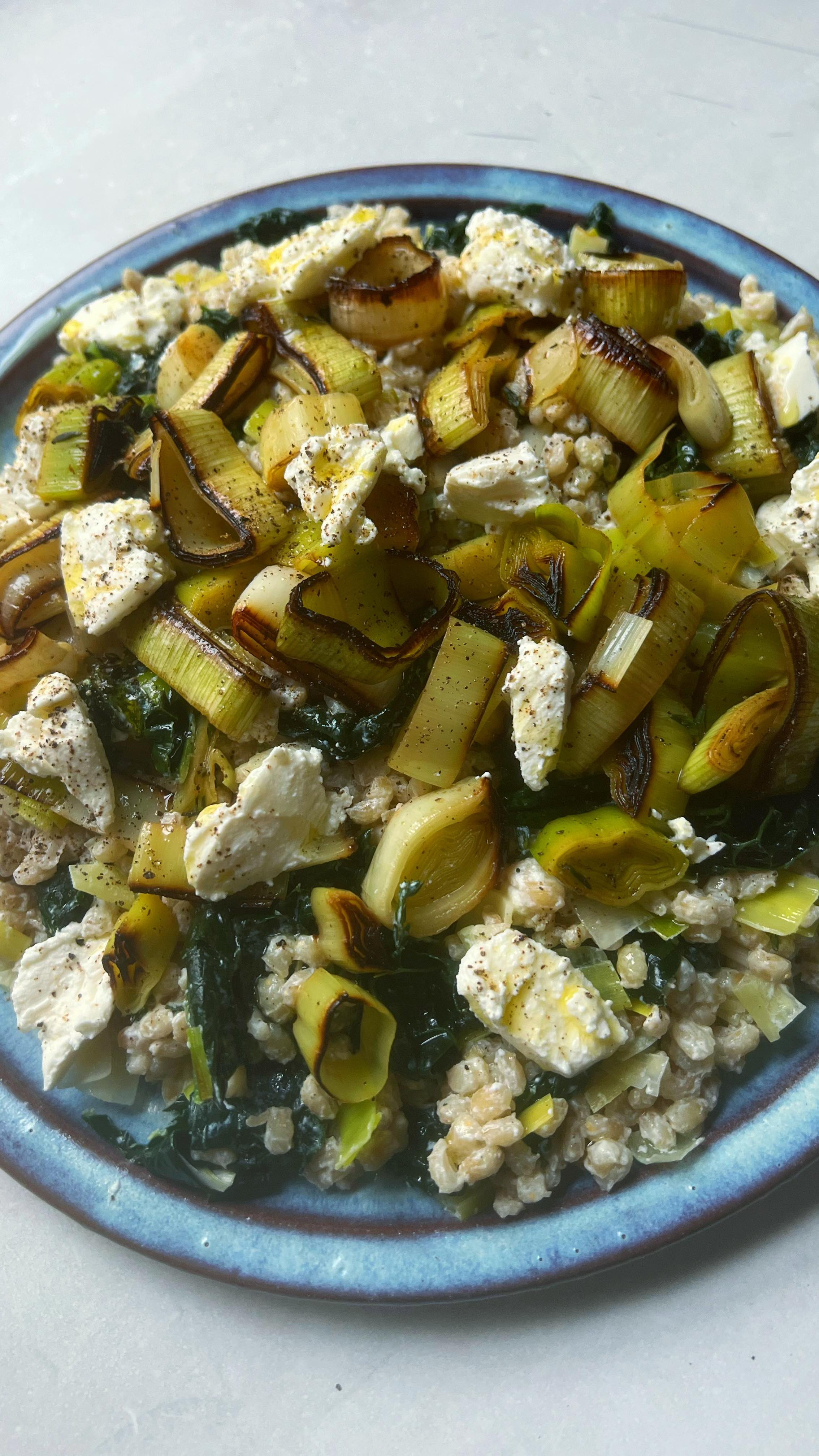 Instagram post by @boroughchef for Joseph Joseph. Caption reads: [...] meal prep simple and stylish with....