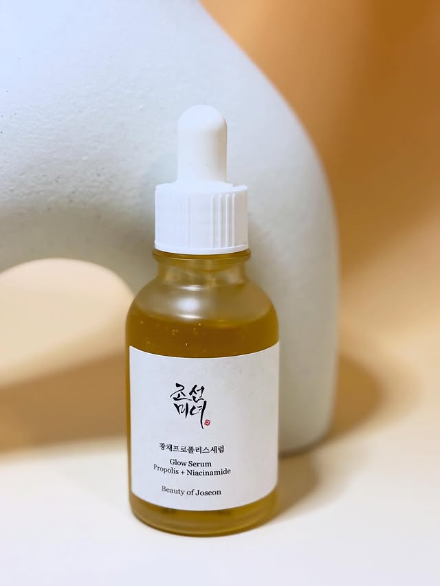 Instagram post by @conniekiatipis_2 for YesStyle. Caption reads: #gifted

✨Beauty of Joseon Glow Serum....