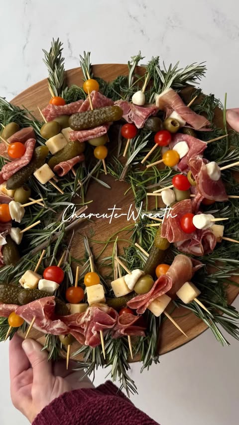 Instagram post by @mombunsandcaffeine for Food Lion. Caption reads: @foodlion is my go-to destination for low prices....