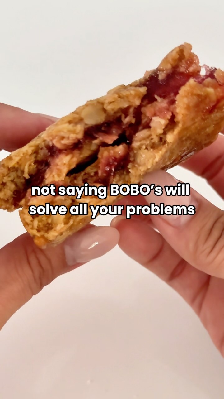 Instagram post by @sa_modmama for Bobo's. Caption reads: [...] team grape 🍇 or strawberry 🍓 ? 👀....