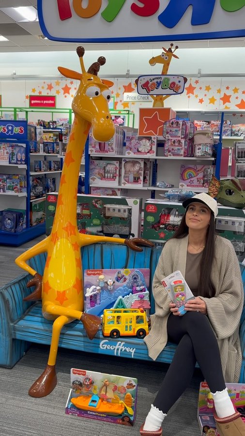 Instagram post by @michellekemper_ for Toysrus. Caption reads: @toysrus at Macy’s is THE spot for holiday gifts!....