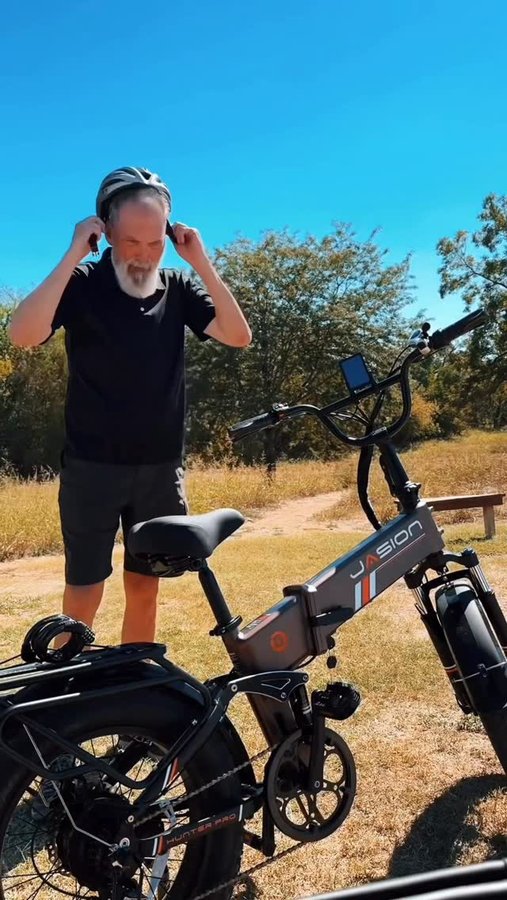 Instagram post by @ucanoutdoors for Jasionbike. Caption reads: You’re gonna love it! The Jasion Hunter Pro isn’t....