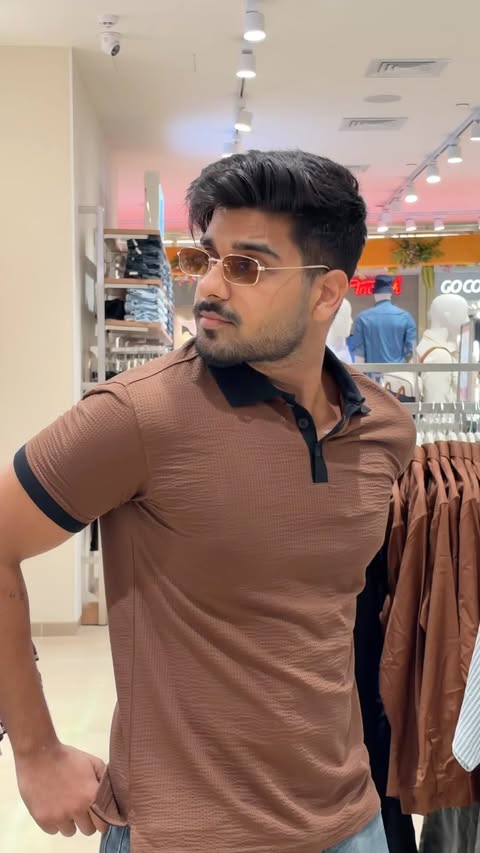 Instagram post by @deefvckk for Reliance Trends. Caption reads: ✨ New Look. New Styles. Same TRENDS you love! ❤️....
