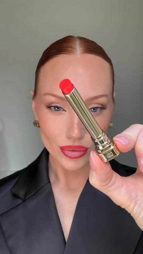 Instagram post by @gabxxrielle for Dolce&Gabbana. Caption reads: Soft glow meets a bold lip moment 💋✨
This is my....