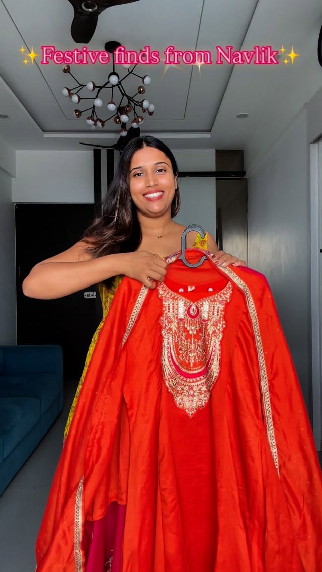 Instagram post by @mokashe_ash for Navlik. Caption reads: Festive finds from Navlik 🪷🦚 

Comment below for....