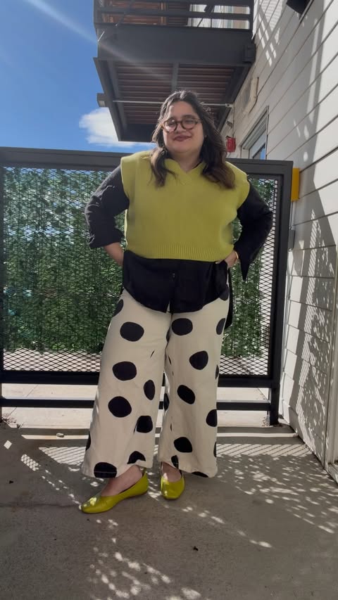 Instagram post by @kaytmartinez for Nuuly. Caption reads: [...] are these polka dot pants I rented from....