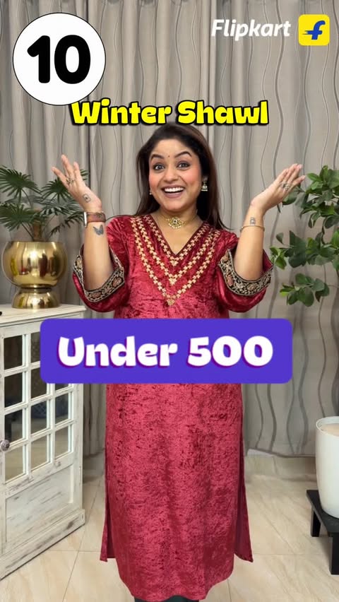 Instagram post by @vaishalimitra.official for Flipkart. Caption reads: @flipkartfashionofficial under 500 winter shawl....