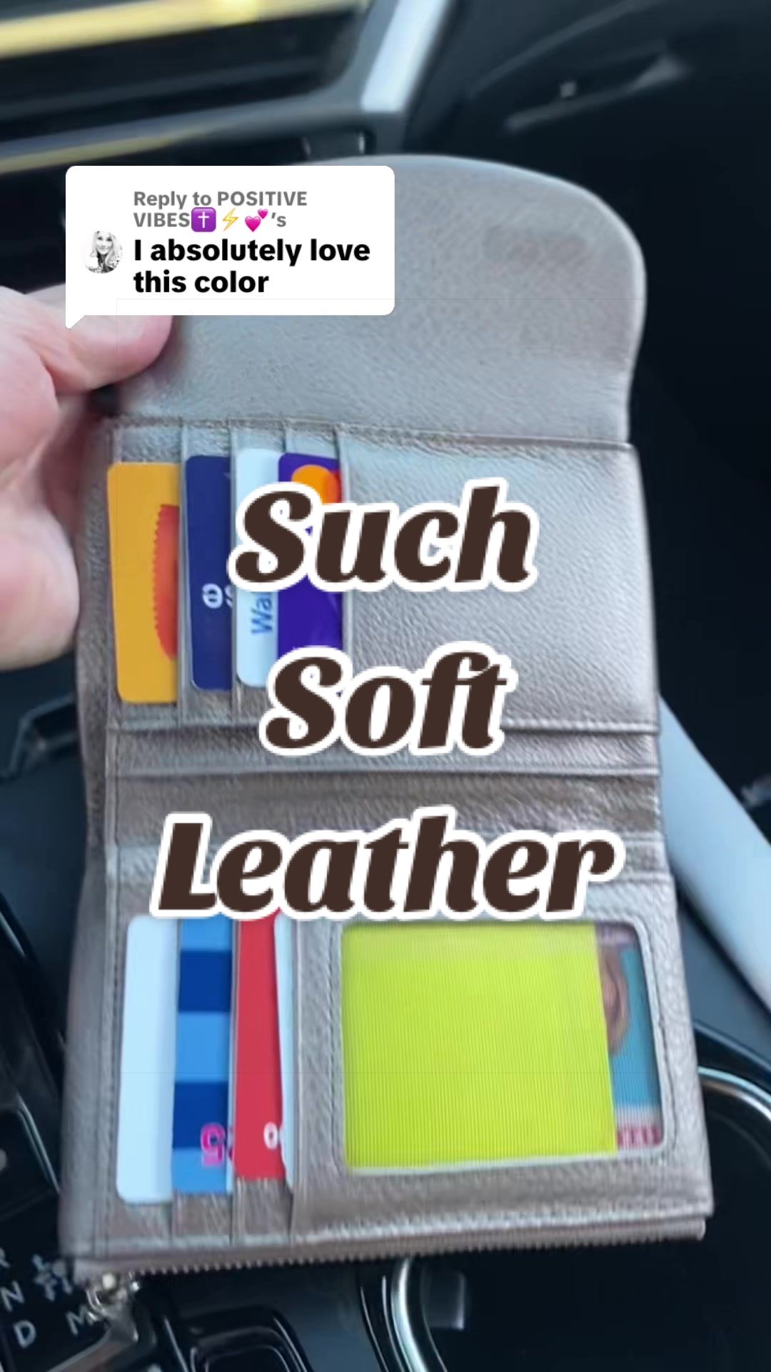 TikTok post by @mama5.finds for Royal Bagger. Caption reads: [...] #BestWallet #WalletForHer @ROYAL BAGGER US.