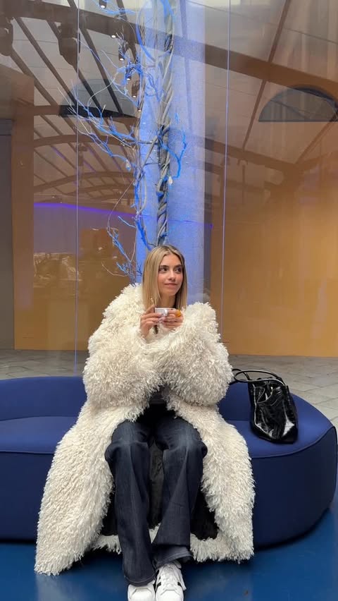 Instagram post by @alessialanza for BMW. Caption reads: #adv @bmwitalia Io AMO i viaggi on the road, [...].