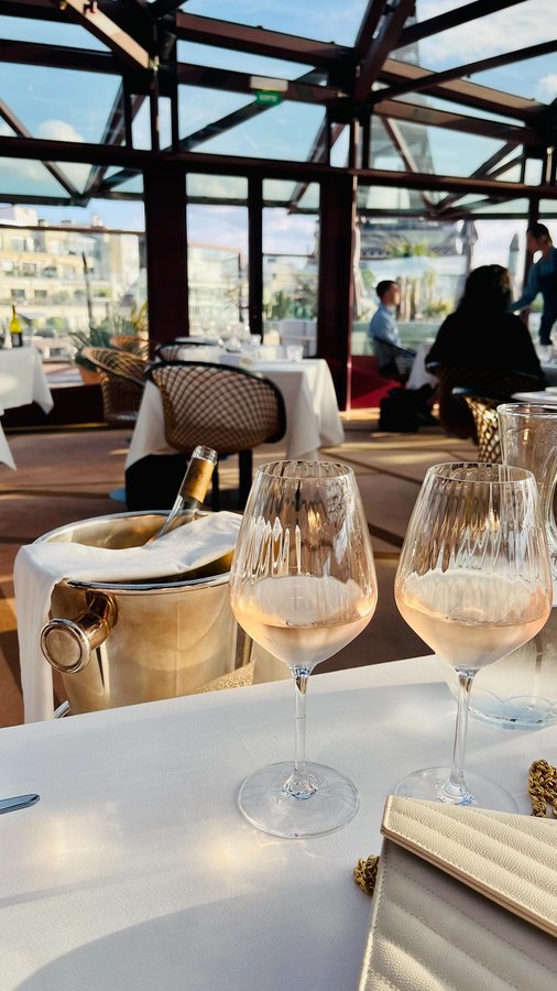 Instagram post by @leah_jane___ for Peacocks. Caption reads: ad Which day is your favourite? All items from....