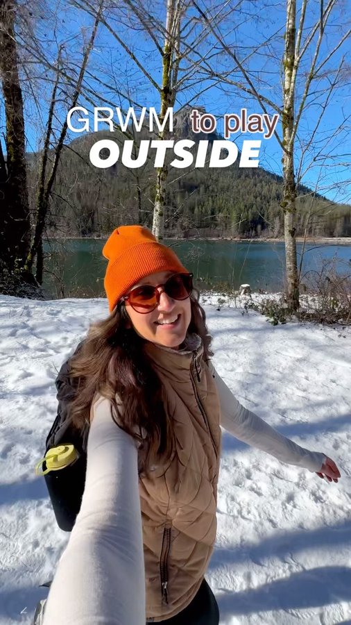 Instagram post by @missholldoll for Free Country. Caption reads: The sun is out - let’s go play! Nothing puts me in....