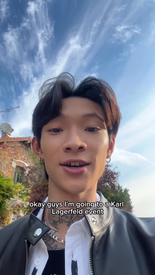 Instagram post by @_vanyvan_ for KARL LAGERFELD. Caption reads: So excited for tonight !!! @karllagerfeld 
*....