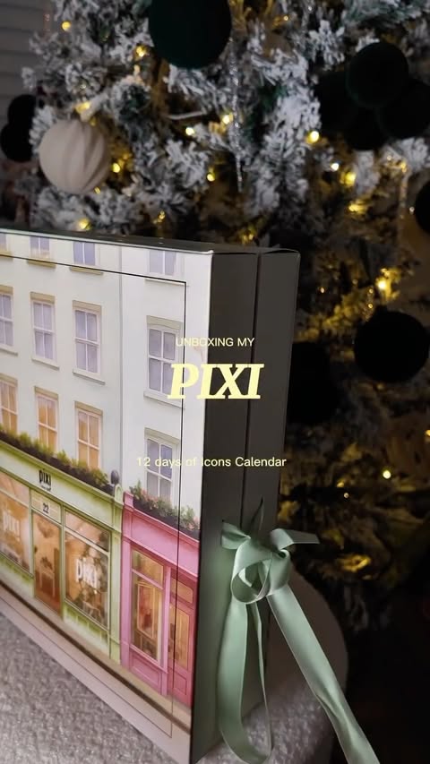 Instagram post by @dharapadron for Pixi Beauty. Caption reads: LOVED THIS UNBOXING🧚🏻⭐️ @pixibeauty 
12 days of....