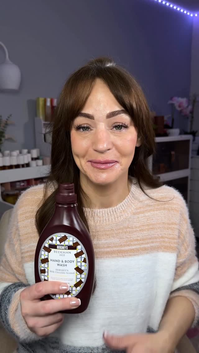 Instagram post by @beauty.is.everyone for Hersheyland. Caption reads: #HERSHEYsxBeekman1802  #KindnessKrew 

This collab....