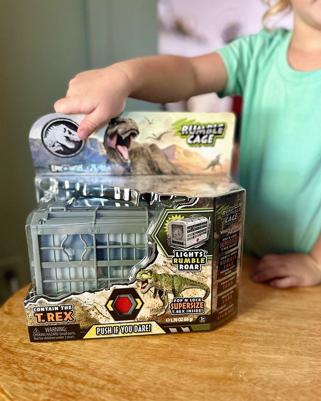 Instagram post by @dani.mccormick for MomSelect. Caption reads: #ad You don’t want to turn your back on this....