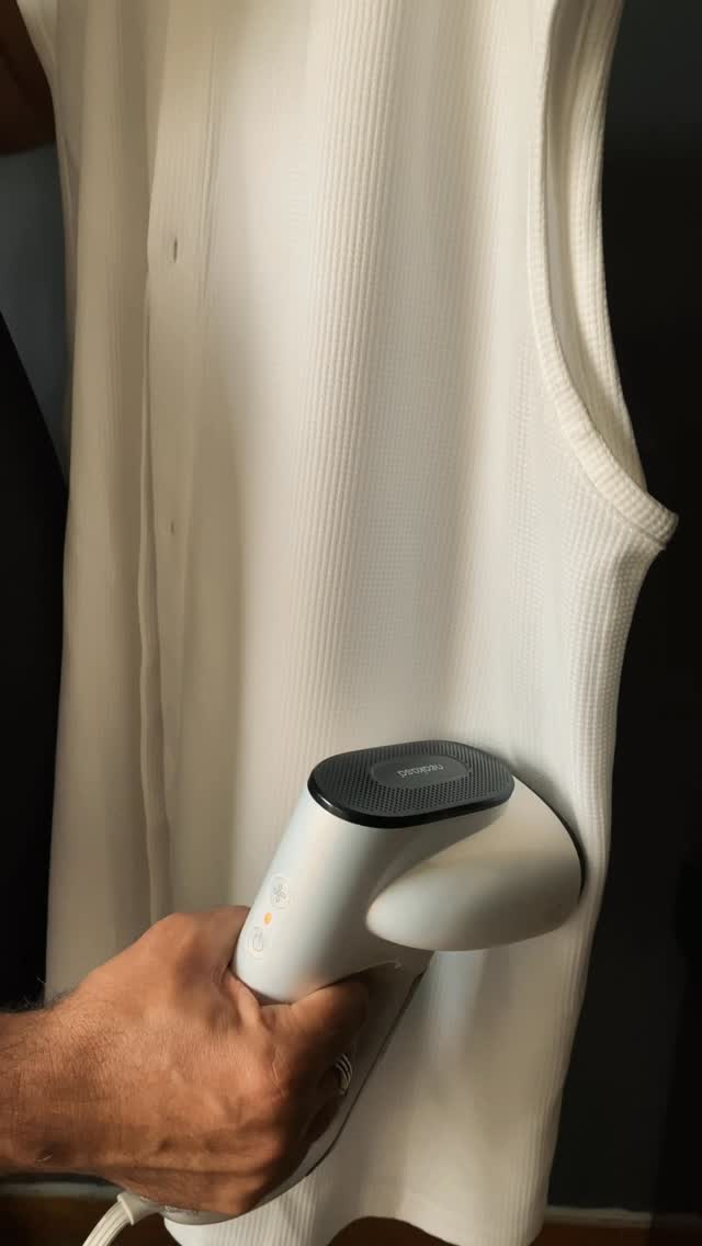 Instagram post by @carlosdnobrega for Neakasa. Caption reads: Keep your wardrobe fresh, smooth & ready with the....